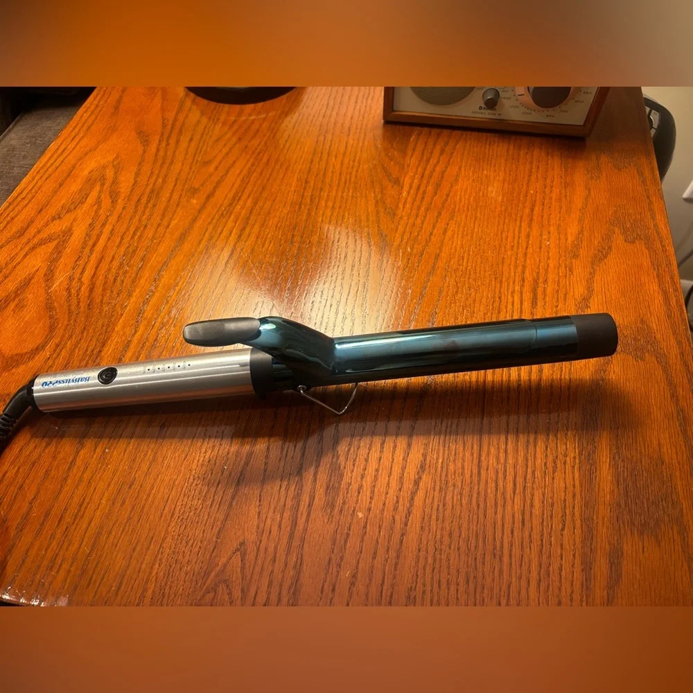 BabyBliss Curling Iron. 1.25 inch Barrel (XL Barrel)